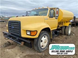 Ford F800 Ford Water Truck