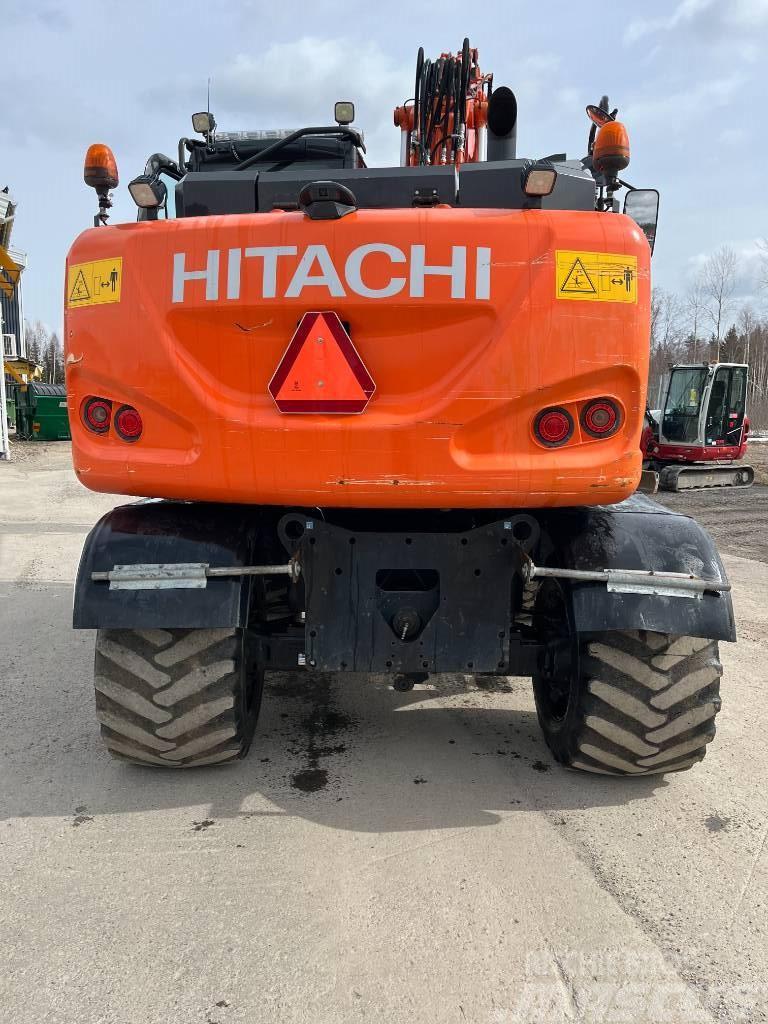 Hitachi 140W Wheeled excavators