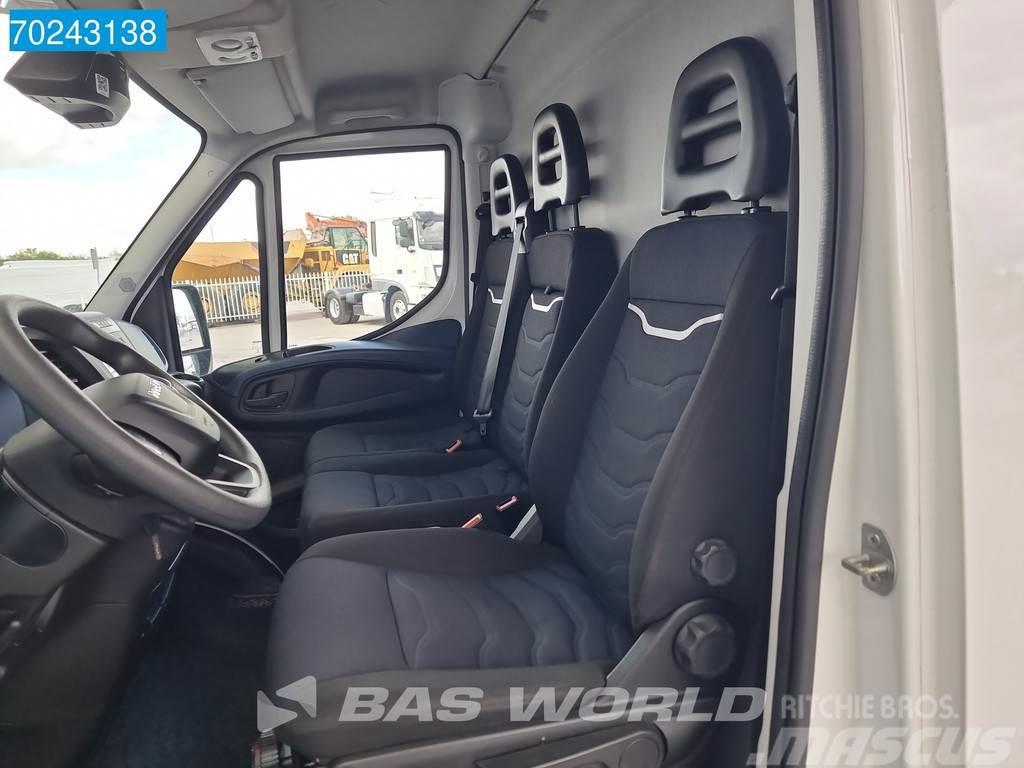 Iveco Daily 35S14 Automaat L1H1 Laag dak Airco Cruise St Panel vans