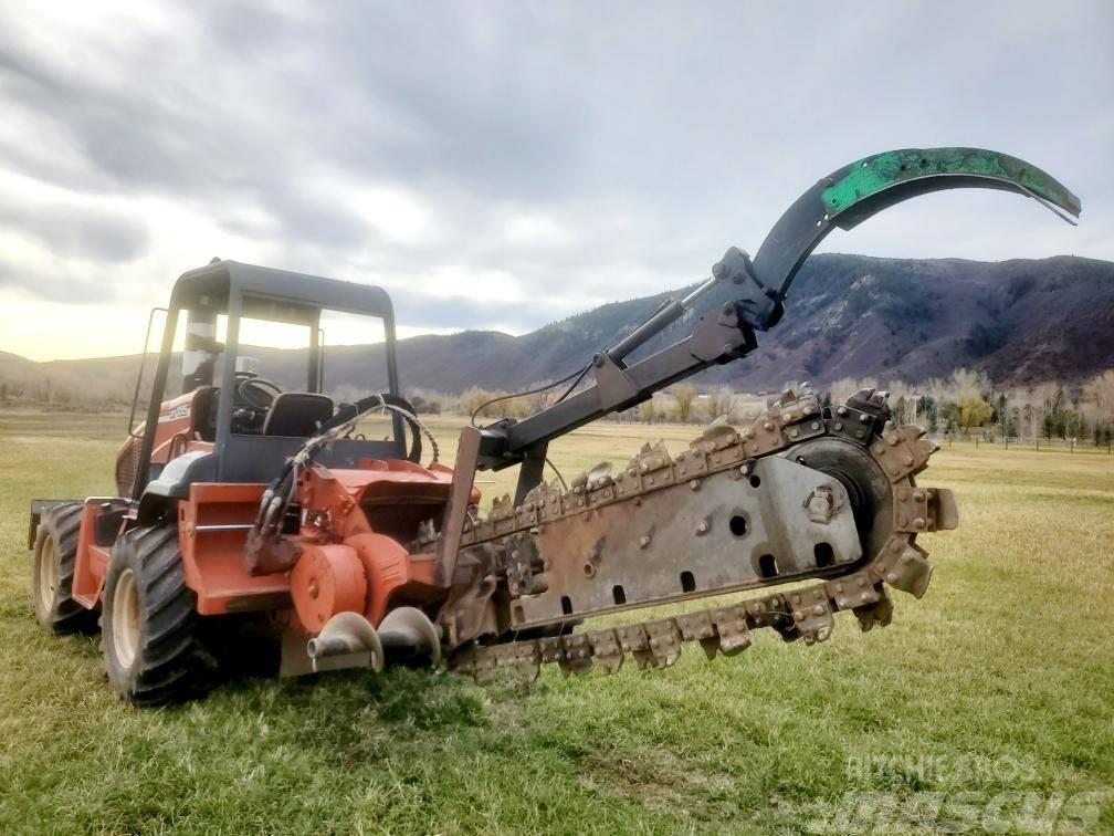 Ditch Witch RT 115 Quad Trenchers