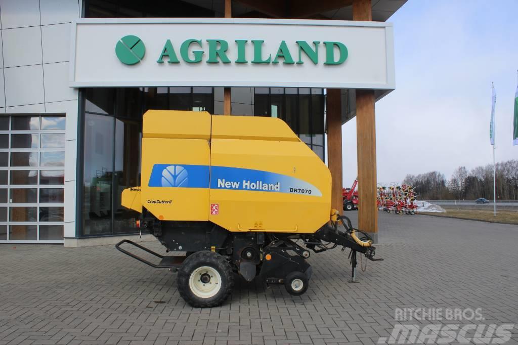 New Holland BR 7070 Round balers