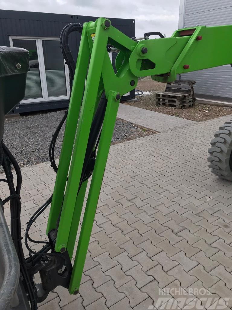 Niftylift HR17 Hybrid Articulated boom lifts