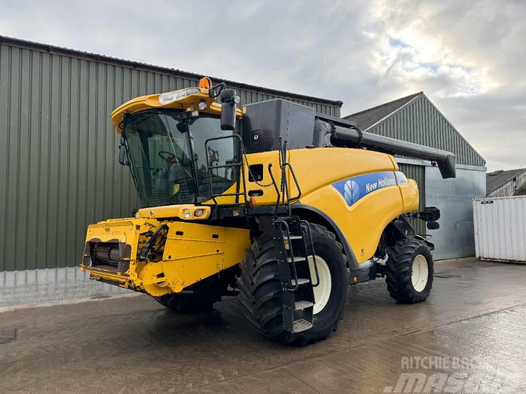 New Holland CR 980 Combine harvesters