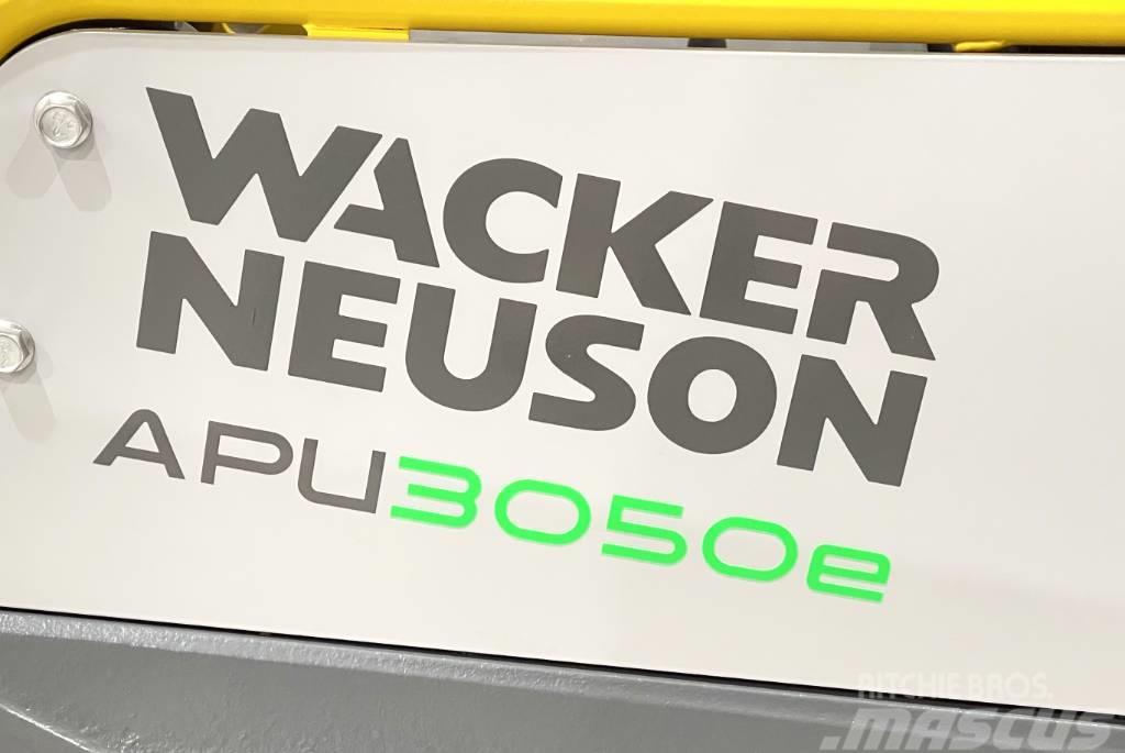 Wacker Neuson APU3050E Plate compactors