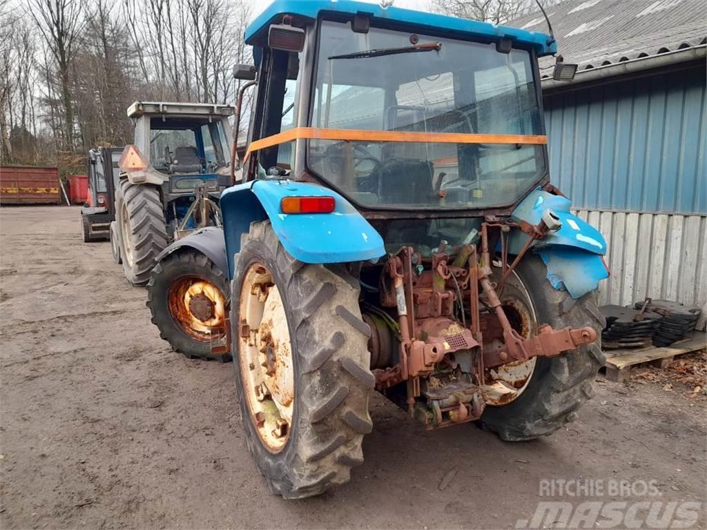 New Holland 4835 Tractors