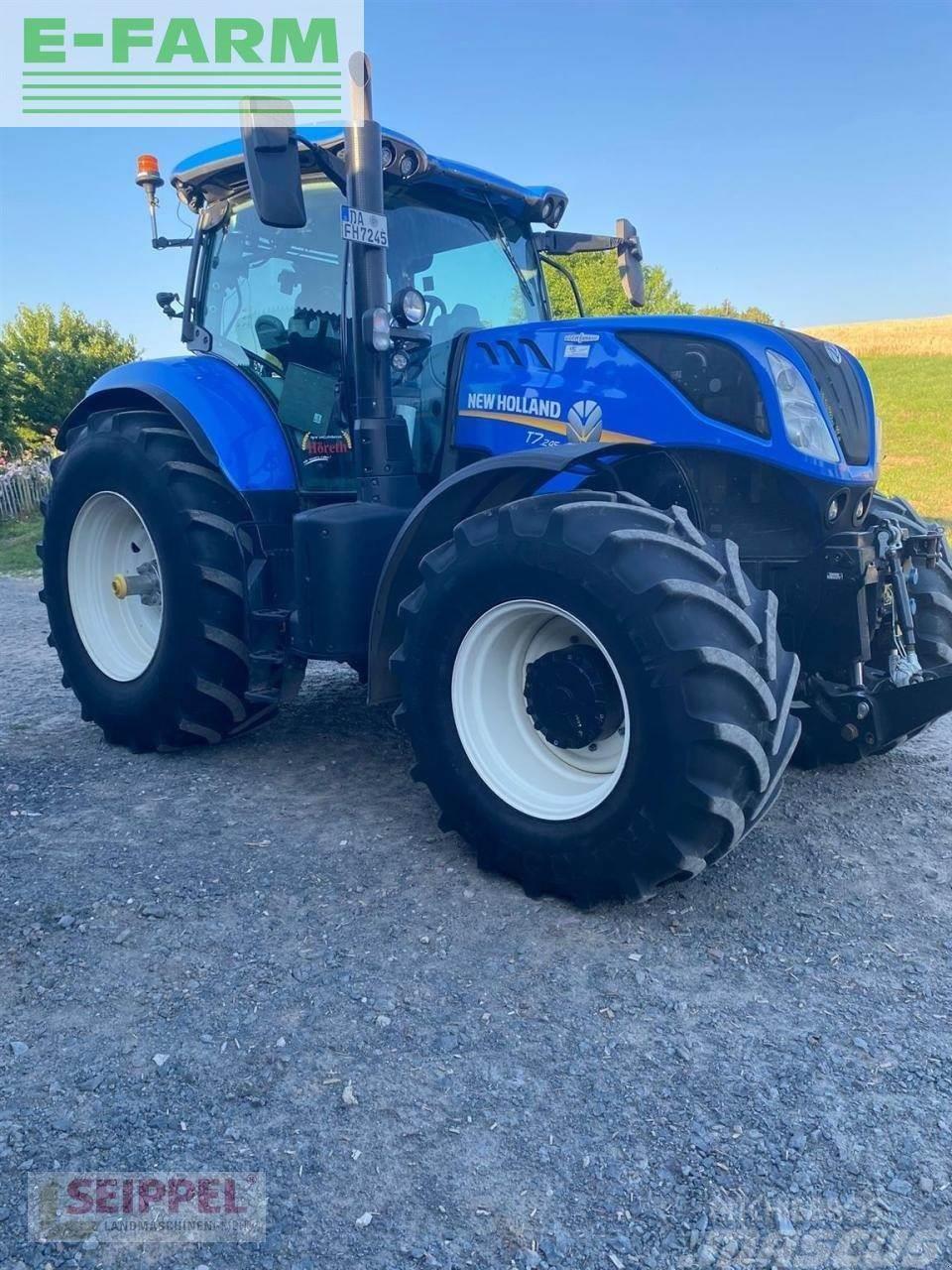 New Holland t 7.245 ac stage v Tractors
