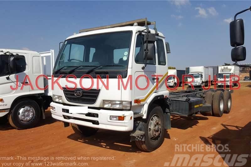 Nissan UD100, 6x2 TAG AXLE CHASSIS CAB Other trucks