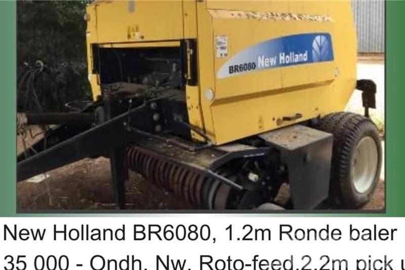 New Holland BR6080 - 1.2m - 2.2m pick up - roto feed Other trucks
