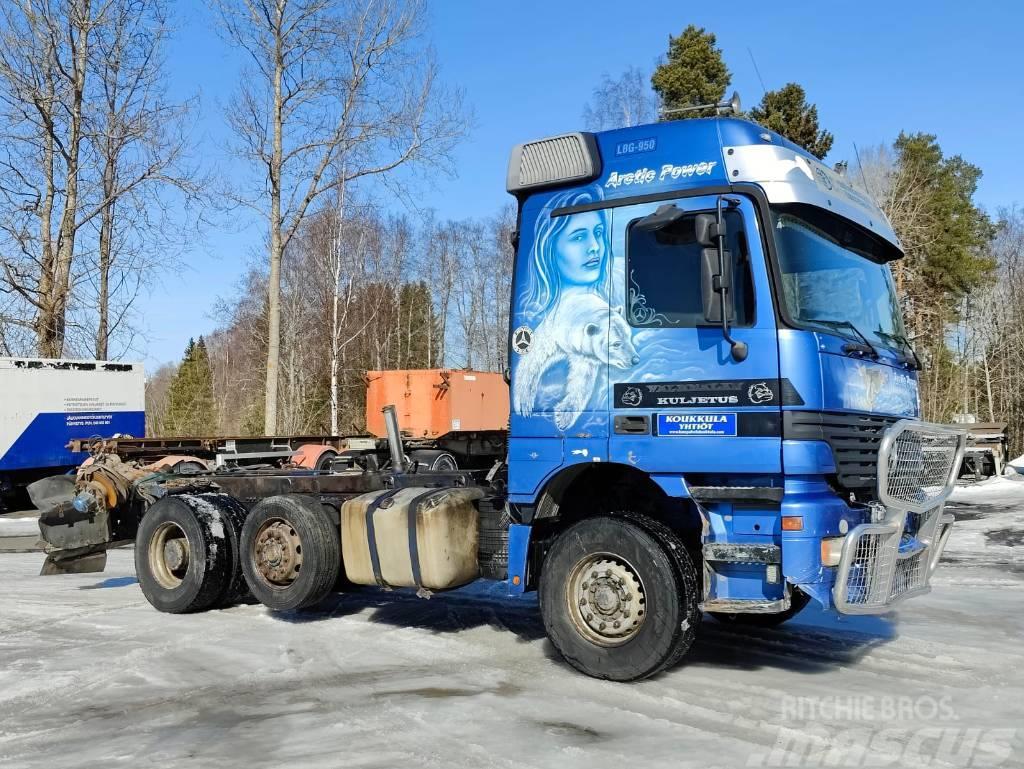 Mercedes-Benz Actros 3253 L Chassis Cab trucks