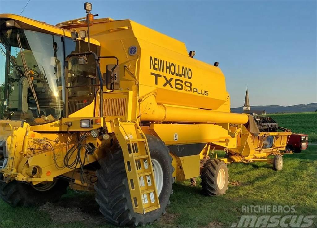 New Holland TX 68 Plus Combine harvesters