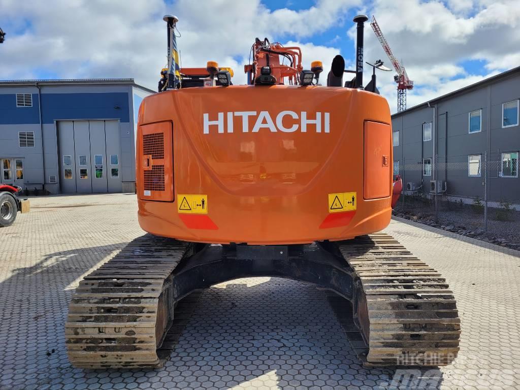 Hitachi ZX 225 US LC - 6 , Begagnad SÄLJES Crawler excavators