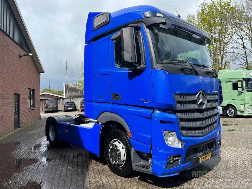 Mercedes-Benz Actros 1842 4X2 Streamspace NL Truck Side skirts 8 Tractor Units