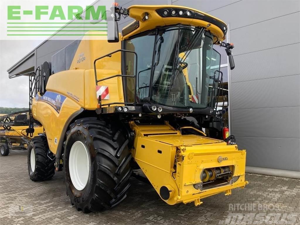 New Holland cr 7.80 Combine harvesters