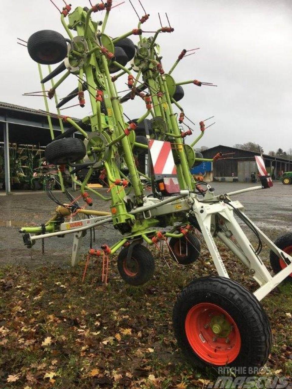 CLAAS Volto 1100 T Rakes and tedders