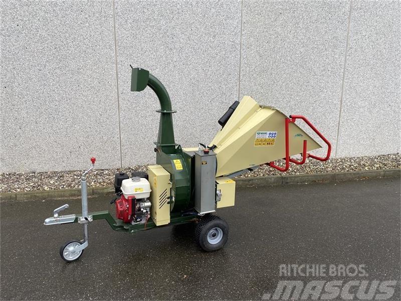 Negri R 185 som ny Wood chippers