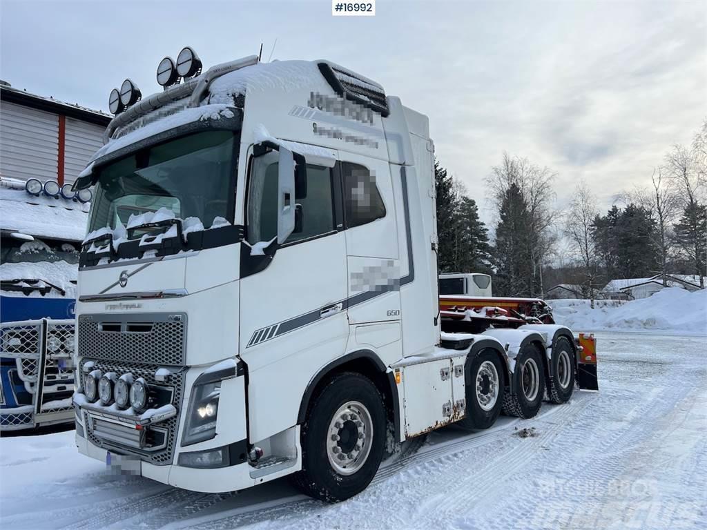 Volvo FH16 8x4 Heavy Duty Tractor with Hydraulics WATCH  Tractor Units