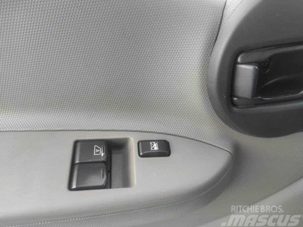 Nissan Cabstar 35.12/3 Cabina Abatible Comfort Panel vans