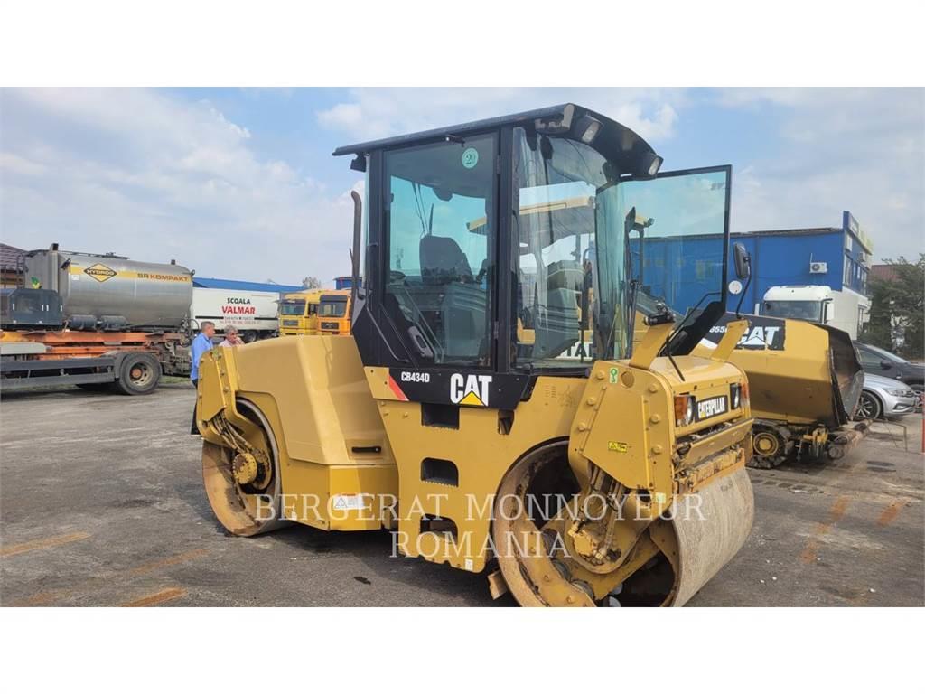 CAT CB 434 D (5 AMPS.) Twin drum rollers