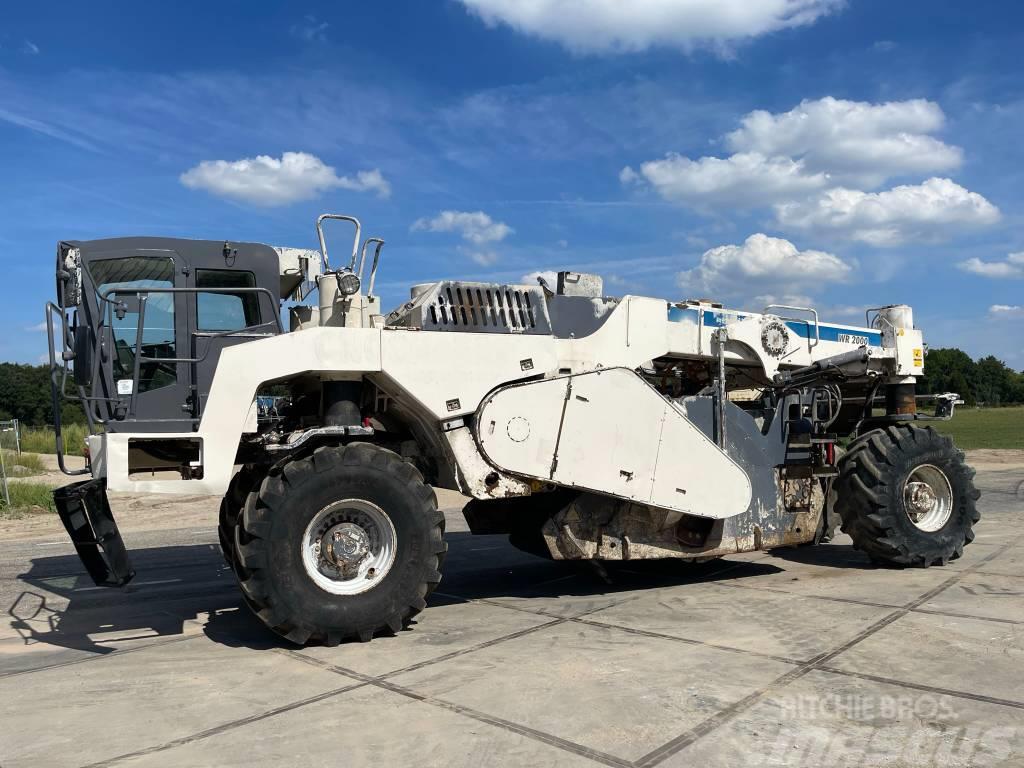 Wirtgen WR2000 - Good Working Condition / Low Hours Asphalt recyclers
