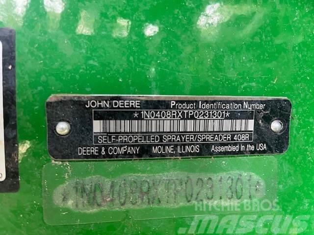 John Deere 408R Trailed sprayers