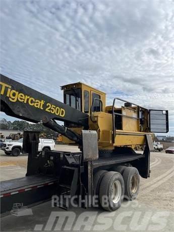 Tigercat 250D Knuckleboom loaders
