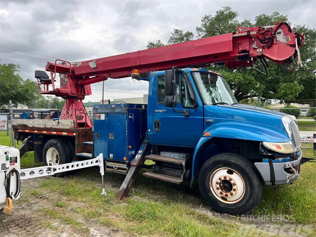 Altec DM47-TR Truck Mounted Mobile drill rig trucks