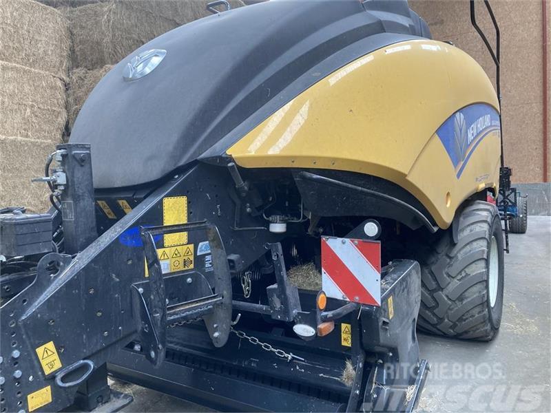 New Holland BB 890 Plus RC Square balers