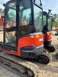 Kubota U 27-4