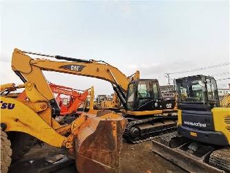 CAT 320D