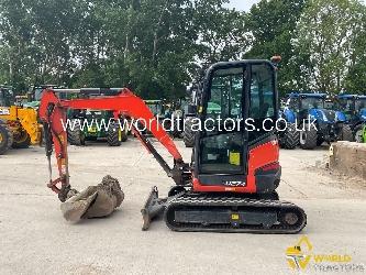 Kubota U 27-4