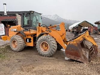 CASE 621 D