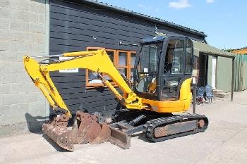 JCB 8032