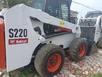 Bobcat S 220