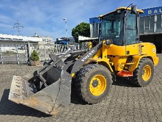 Volvo L 30 G