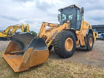 Hyundai HL940