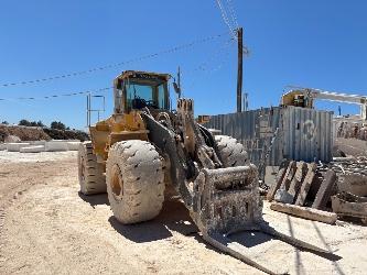 Volvo L 220 E