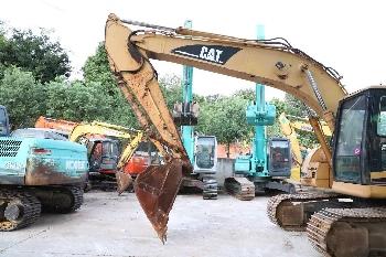 CAT 320BU