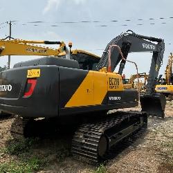 Volvo 210