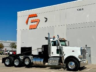 Peterbilt 388