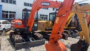 Doosan DH 55