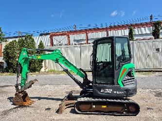 Bobcat E 32i