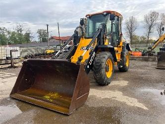 JCB 411 T4