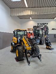 JCB 409