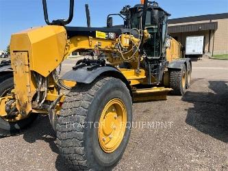 CAT 160 AWD