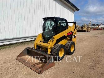 CAT 242D