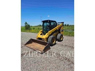 CAT 272D2