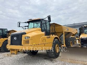 CAT 745-04