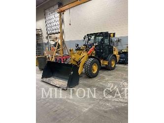 CAT 906