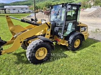 CAT 906H