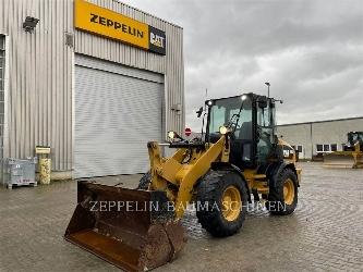 CAT 908M